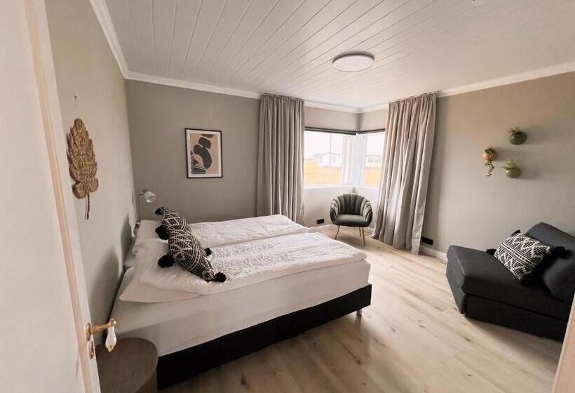 هتل Garður Apartments