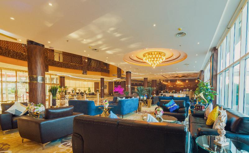 Отель Golden Ship