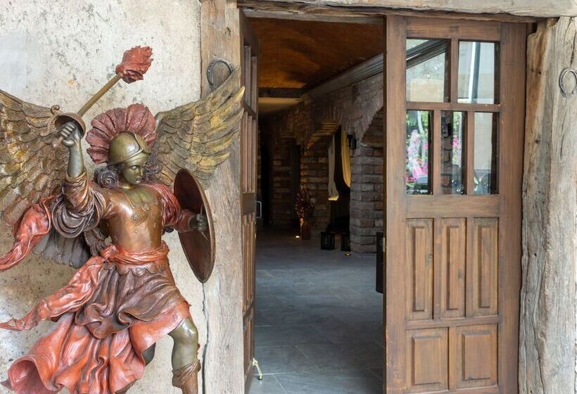 בית מלון כפרי Hacienda San Cristobal