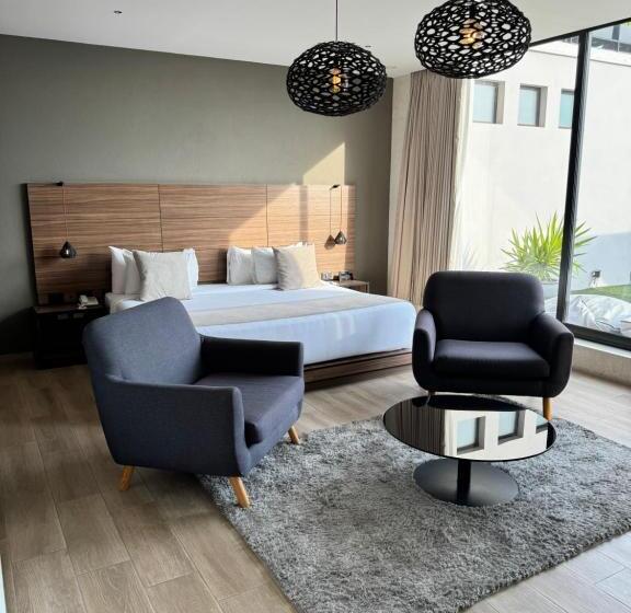 Ilo Rojo Hotel Boutique