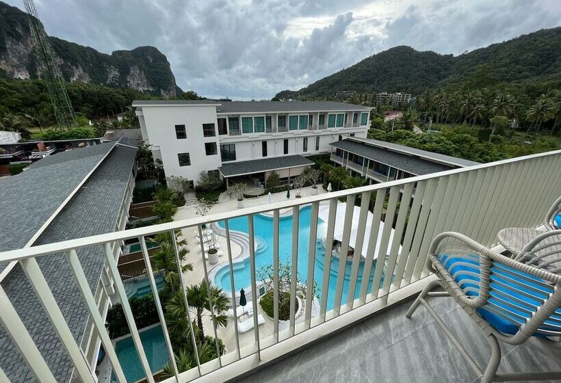 호텔 Infinity Aonang Krabi Sha Certified