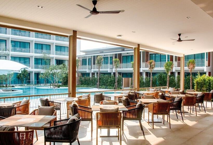 호텔 Infinity Aonang Krabi Sha Certified