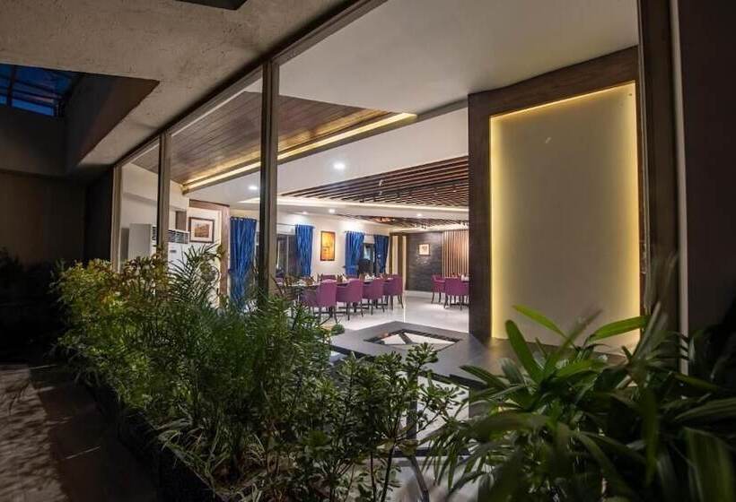 Legend Hotel Islamabad