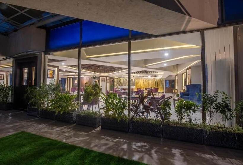 Legend Hotel Islamabad