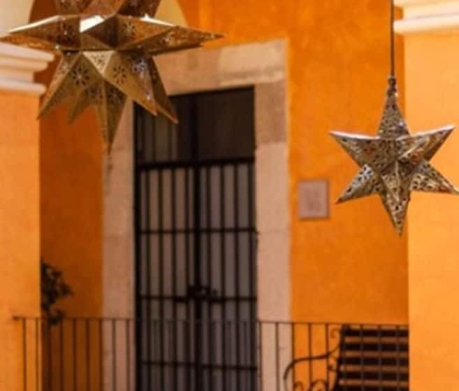 Отель Mesón Santa Clara