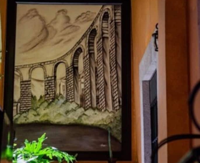 Отель Mesón Santa Clara