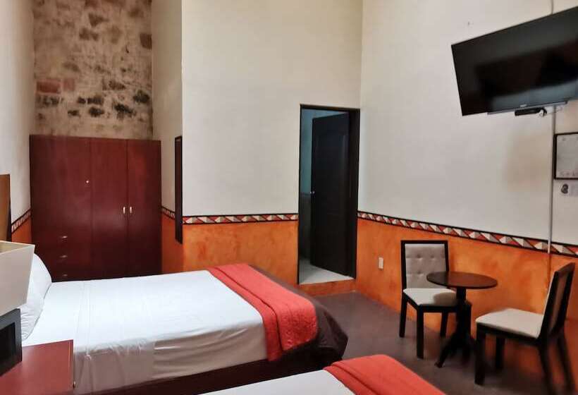 Отель Mesón Santa Clara