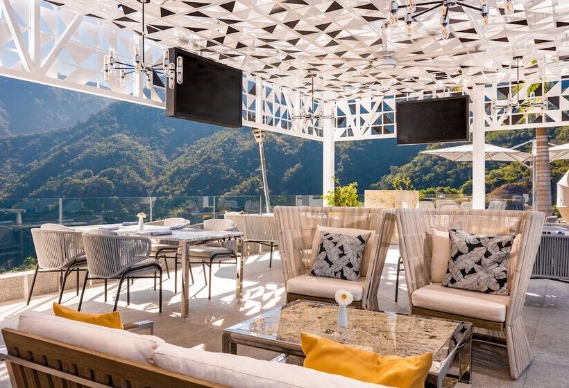 فندق Mousai   Adults Only