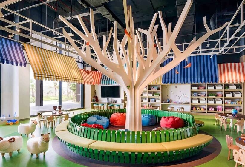 هتل Mövenpick Resort Al Marjan Island