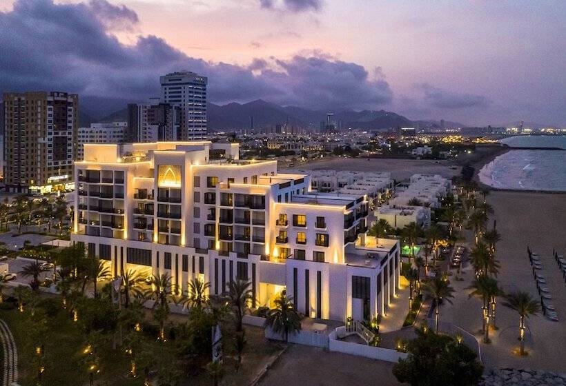 هتل Palace Beach Resort Fujairah