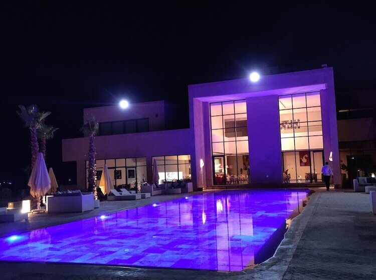 هتل Sumahan Suites & Spa