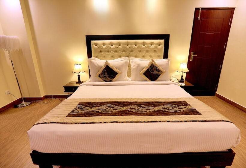 בית מלון כפרי The Fern Residency Haridwar