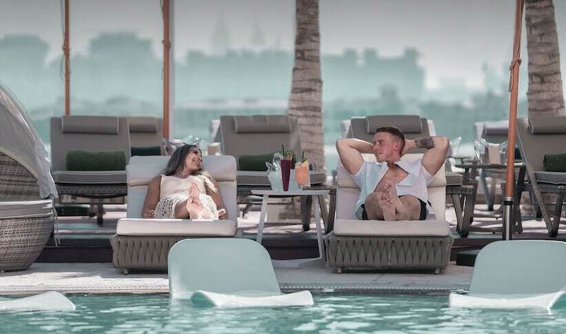 هتل The First Collection Business Bay