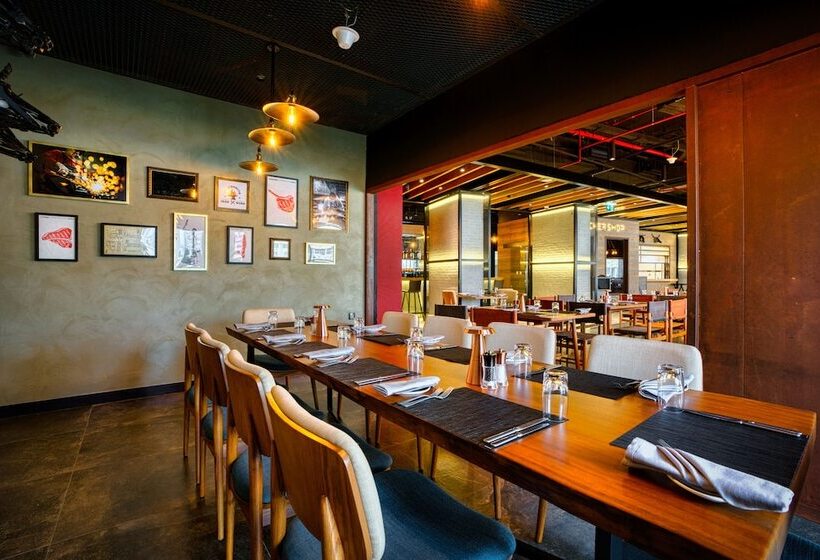 هتل The First Collection Business Bay