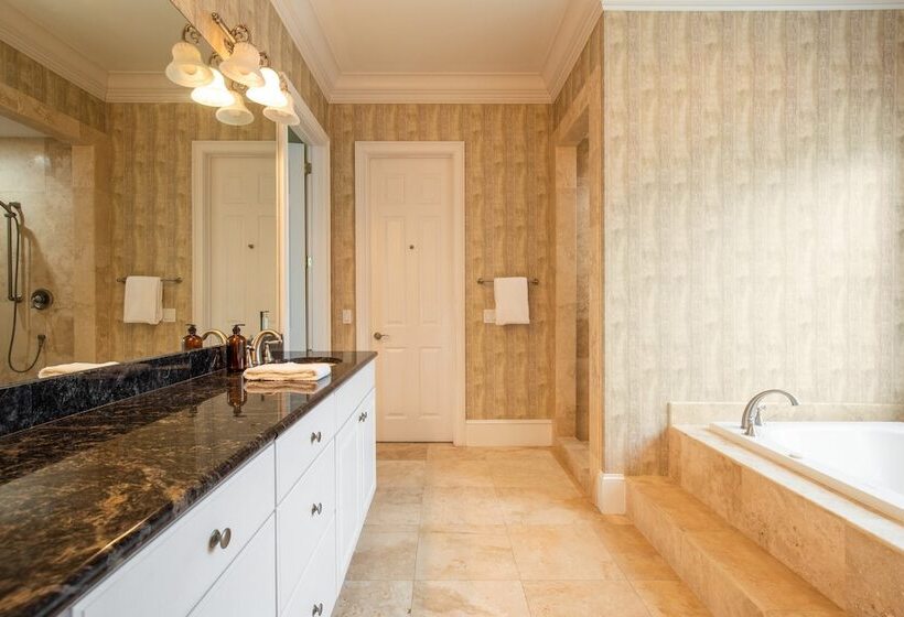 Lido By Avantstay Oceanfront Home W Pool Hot Tub Game Room Gorgeous Views