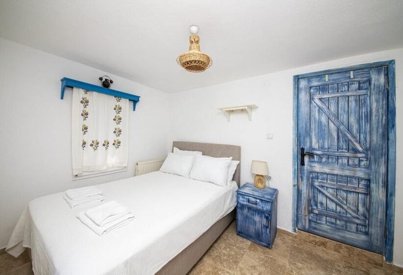 Lovely Flat With Pool And Nature View In Bodrum