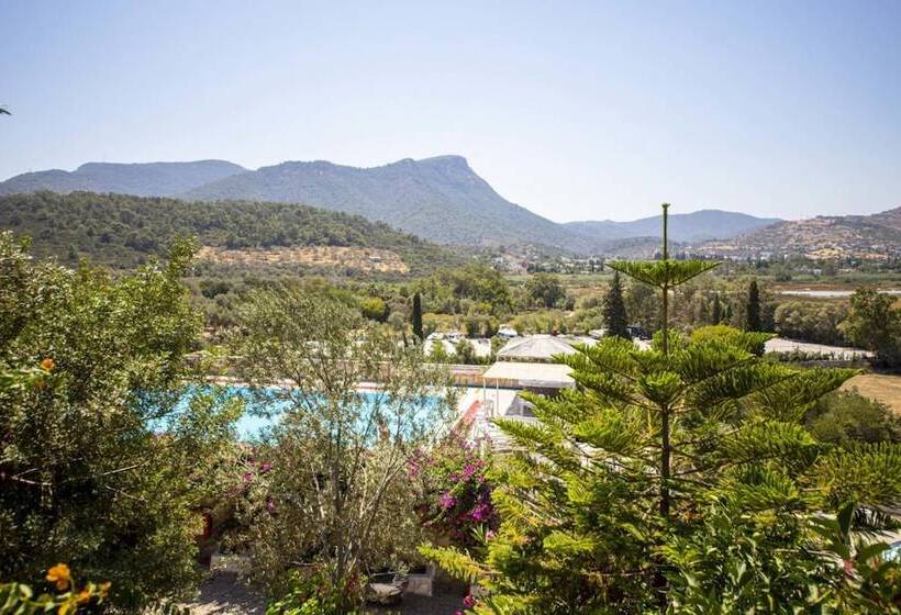 Lovely Flat With Pool And Nature View In Bodrum