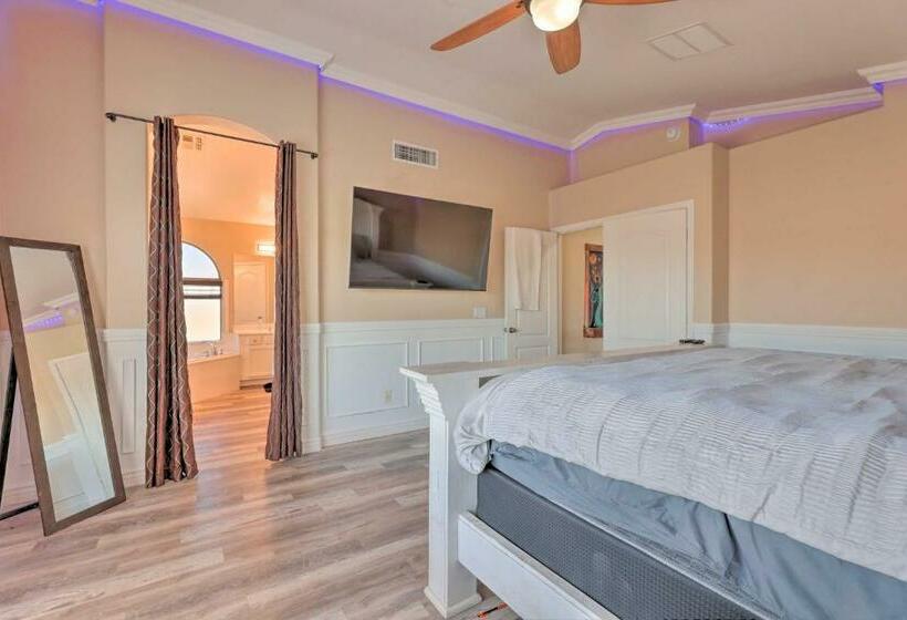 Luxe Gilbert Retreat With Private Pool And Game Room!