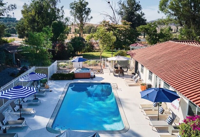 Merlot By Avantstay Exquisite Home W Pool And Stunning Patio