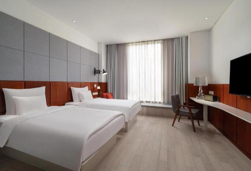 Novotel Shanghai Hongqiao Exhibition