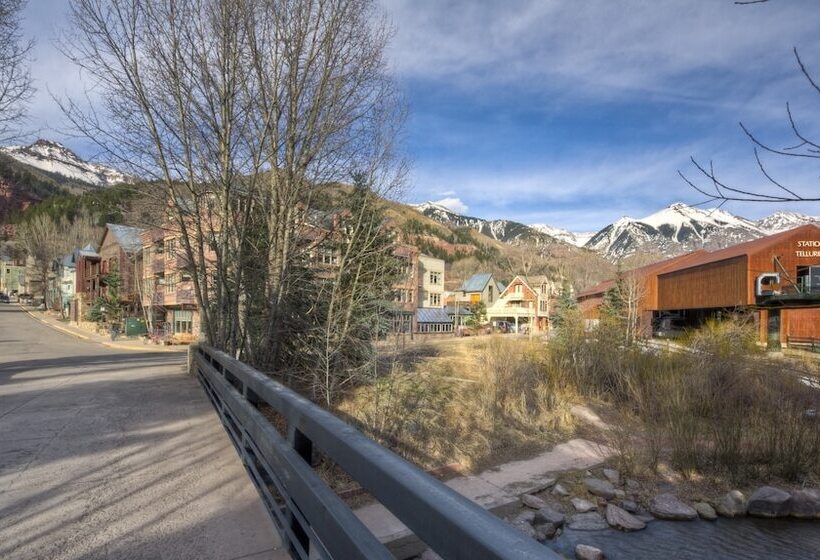Ore Station 2 By Avantstay Modern Oasis In The Heart Of Telluride W Hot Tub