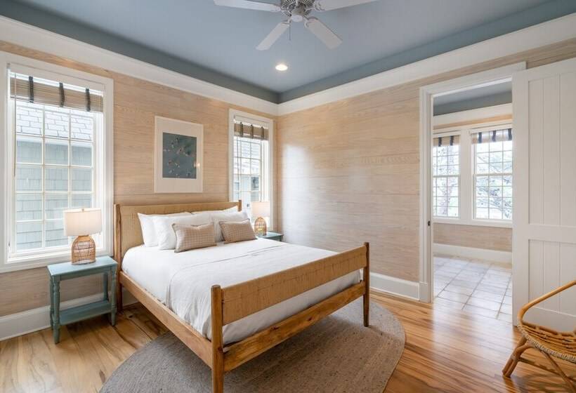 Parker By Avantstay Radiant Home W Stunning Design Close To Beach