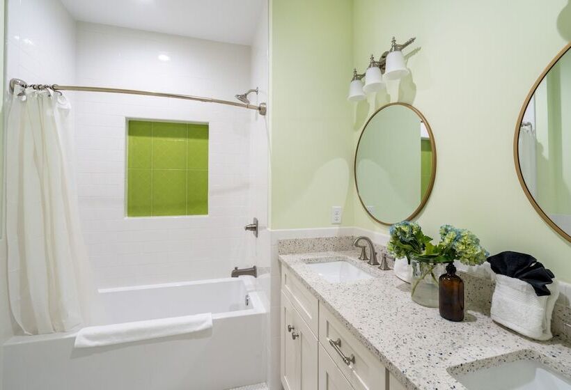 Ramona By Avantstay Sun Soaked Home W Lush Surroundings