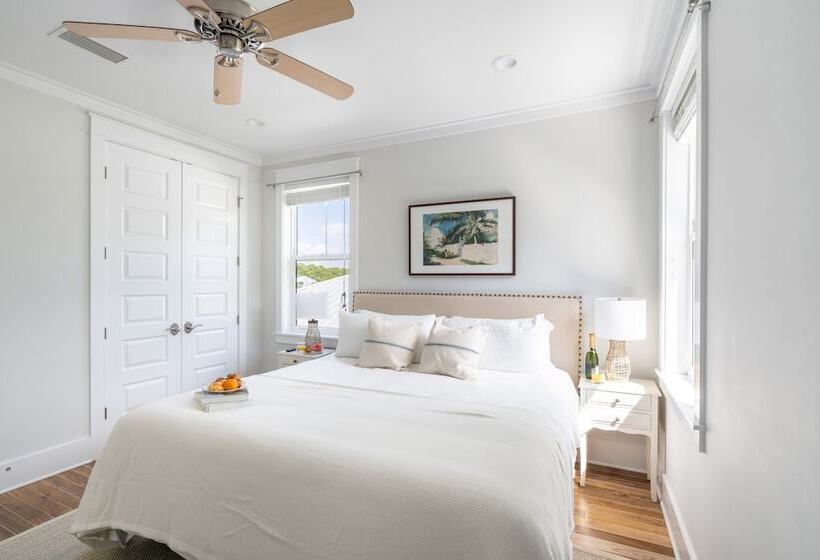 Ramona By Avantstay Sun Soaked Home W Lush Surroundings