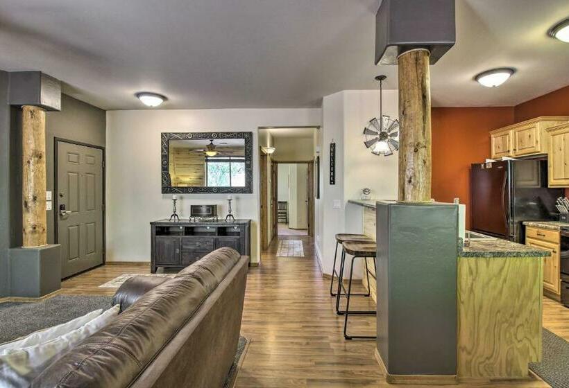 Show Low Condo Less Than 3 Mi To Fool Hollow Lake!
