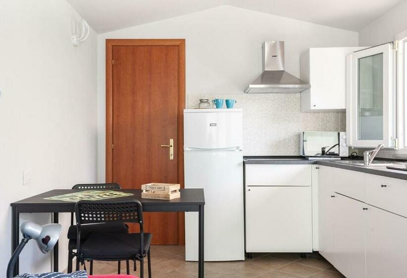 Sole&amore Apartment   By Host4u