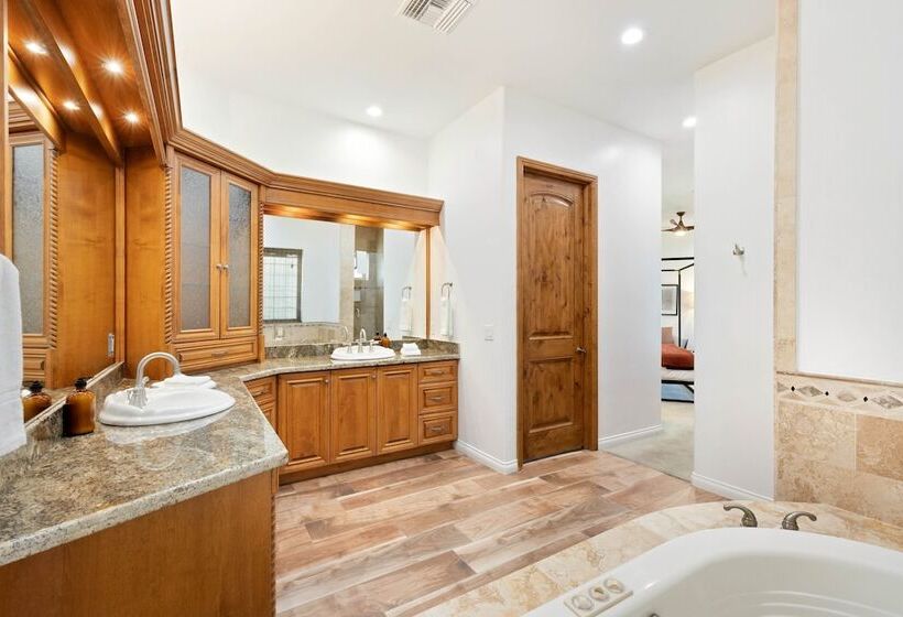 The Date Palm Estate By Avantstay Luxurious Private Retreat!