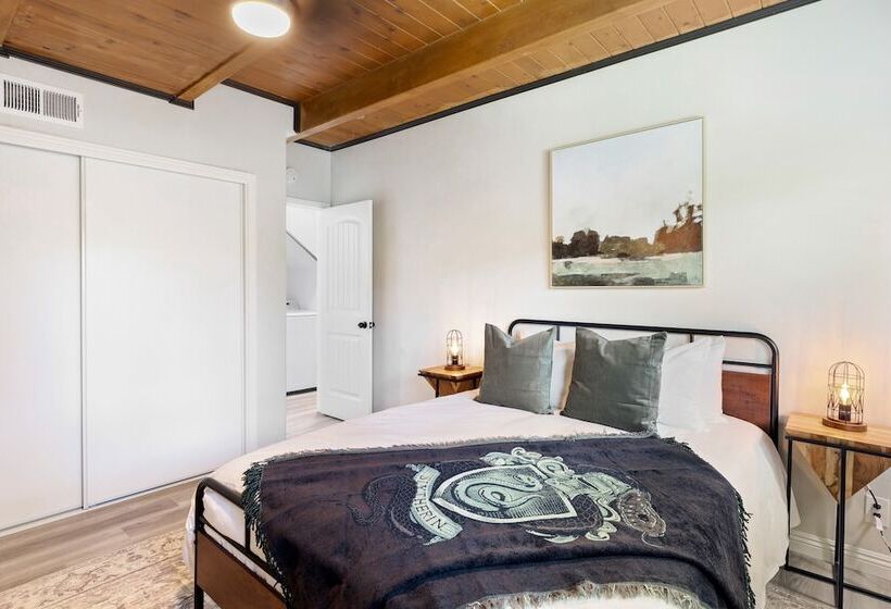 The Matterhorn Manor By Avantstay Harry Potter Inspired A Frame Home W Hot Tub Views