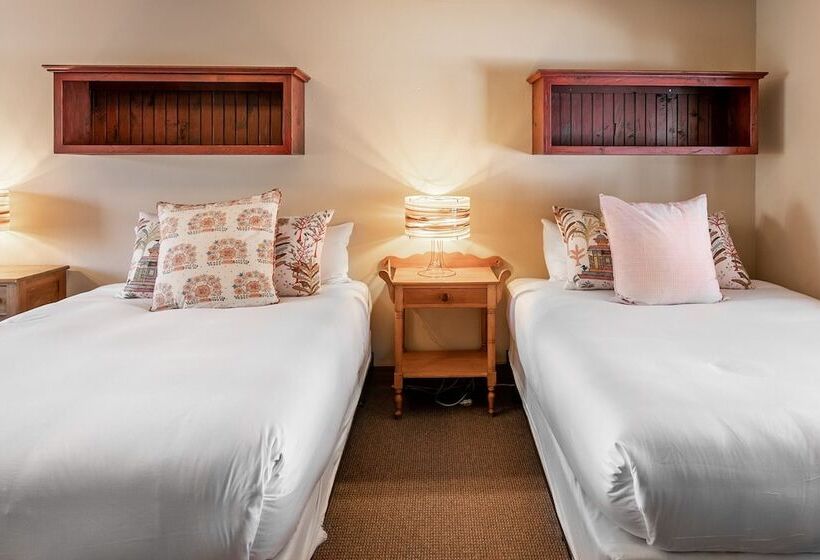 Wapiti Mountain Escape By Avantstay Commanding Views Incredible Home W Hot Tub