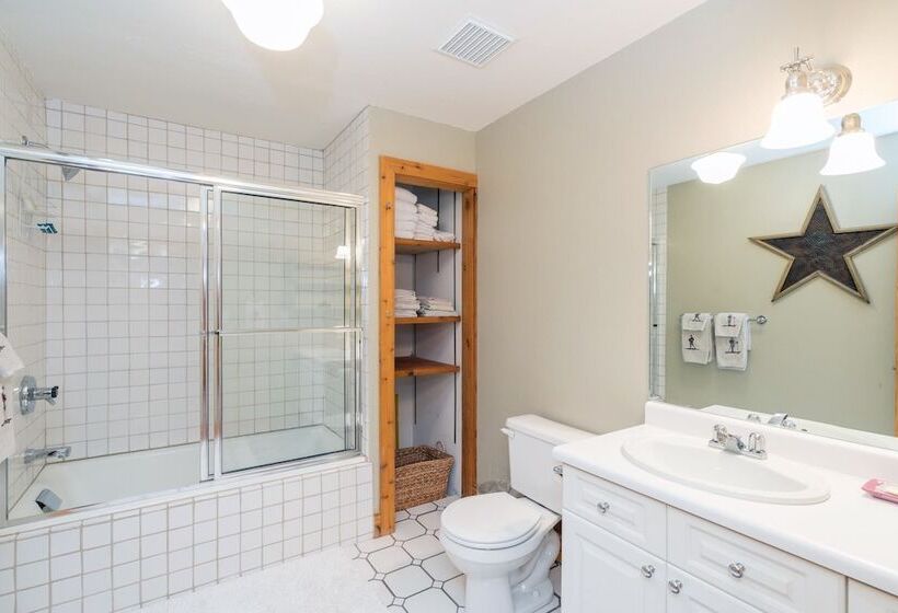 Wapiti Mountain Escape By Avantstay Commanding Views Incredible Home W Hot Tub