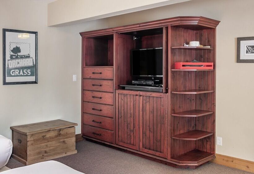 Wapiti Mountain Escape By Avantstay Commanding Views Incredible Home W Hot Tub