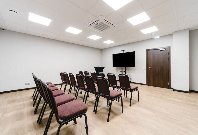 Welton Club Hotel & Apartments