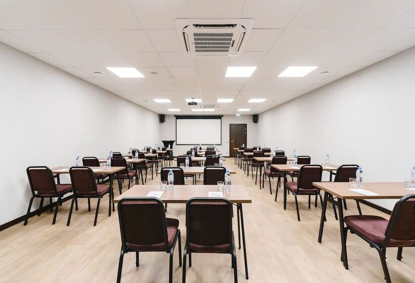 Welton Club Hotel & Apartments