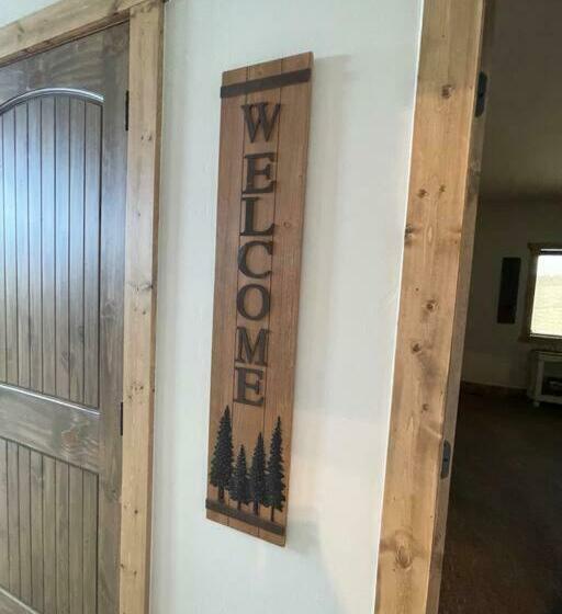 3501 Joseph Dr 30 Miles From Yellowstone Entrance!