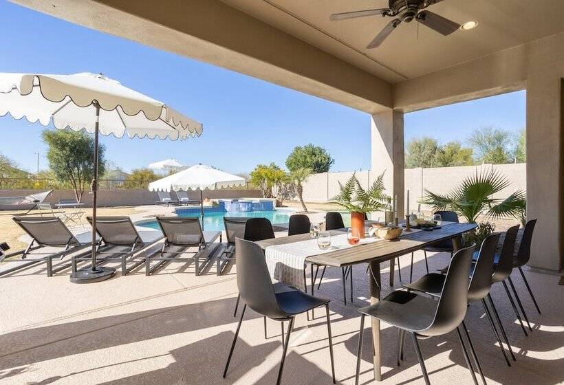 Aviano By Avantstay Phoenix Is Calling W Pool Hot Tub Game Room