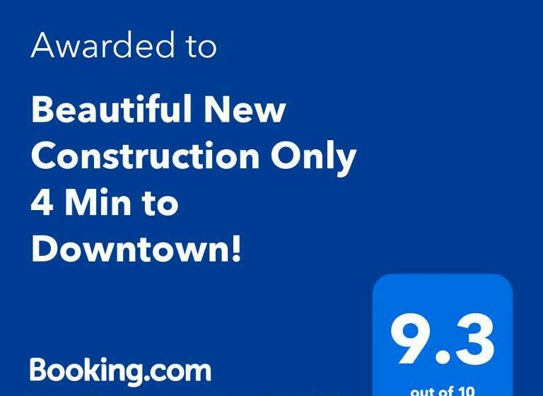 Beautiful New Construction Only 4 Min To Downtown!