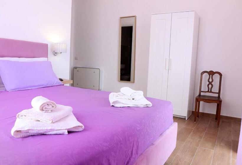 住宿加早餐  Antares Rooms