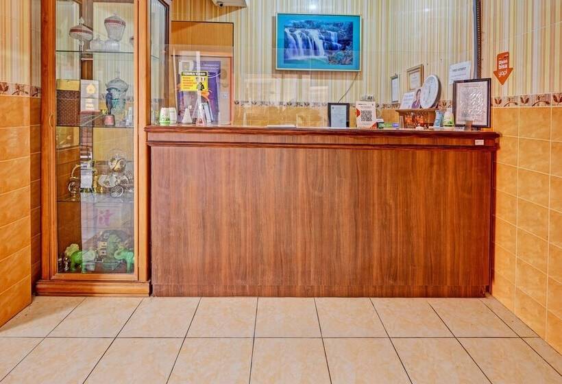 Collection O 91489 Hotel Tanjung Permata