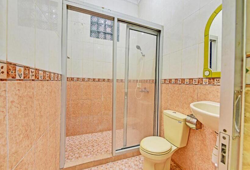 Collection O 91489 Hotel Tanjung Permata