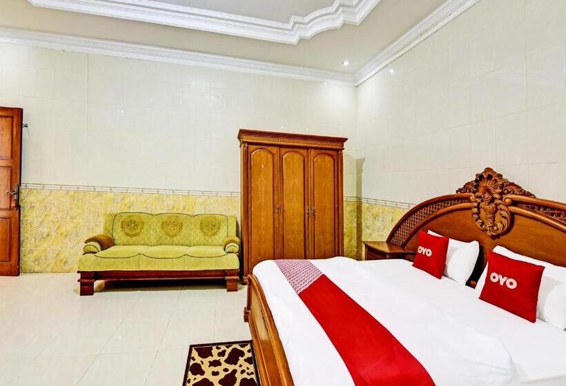 Collection O 91489 Hotel Tanjung Permata