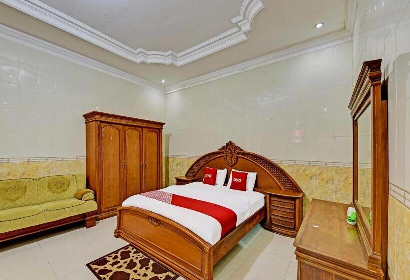 Collection O 91489 Hotel Tanjung Permata