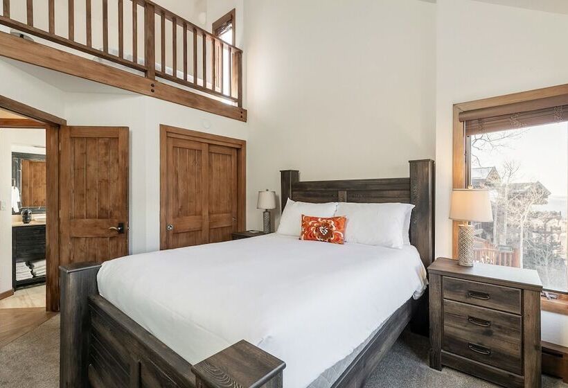 Crystal Chalet 12 By Avantstay Close To Town W Views Of San Sofia Ridge