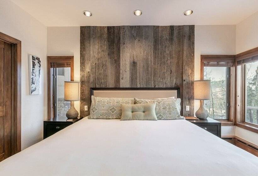 Crystal Chalet 12 By Avantstay Close To Town W Views Of San Sofia Ridge