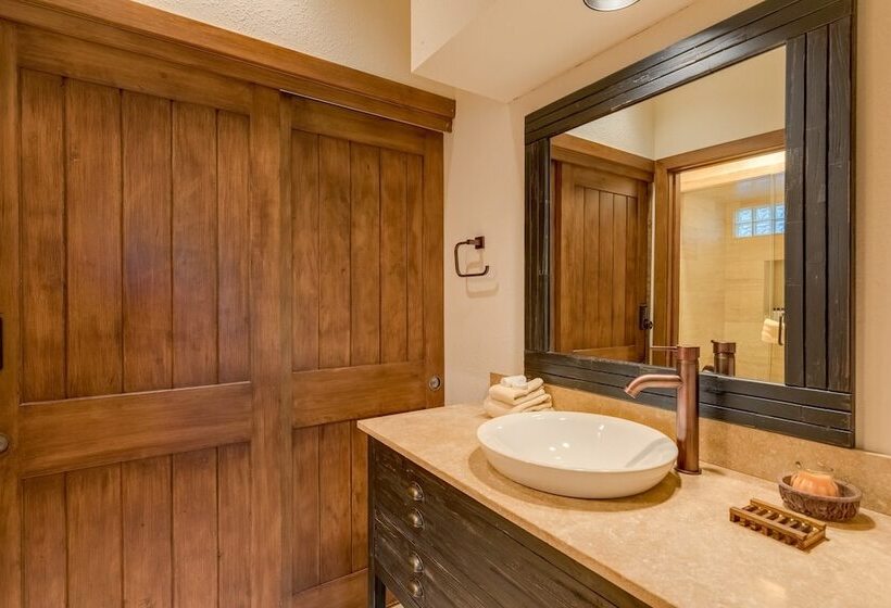 Crystal Chalet 12 By Avantstay Close To Town W Views Of San Sofia Ridge