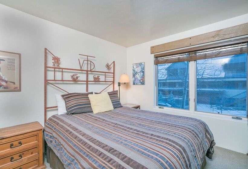 Double Diamond 23 By Avantstay Close To Town The Slopes