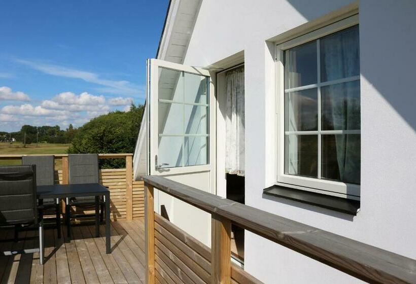 Functional And Cozy Apartment At Abbekas Golf Course